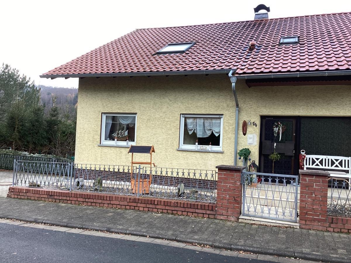 Ferienwohnung Kessler Waldsolms Экстерьер фото